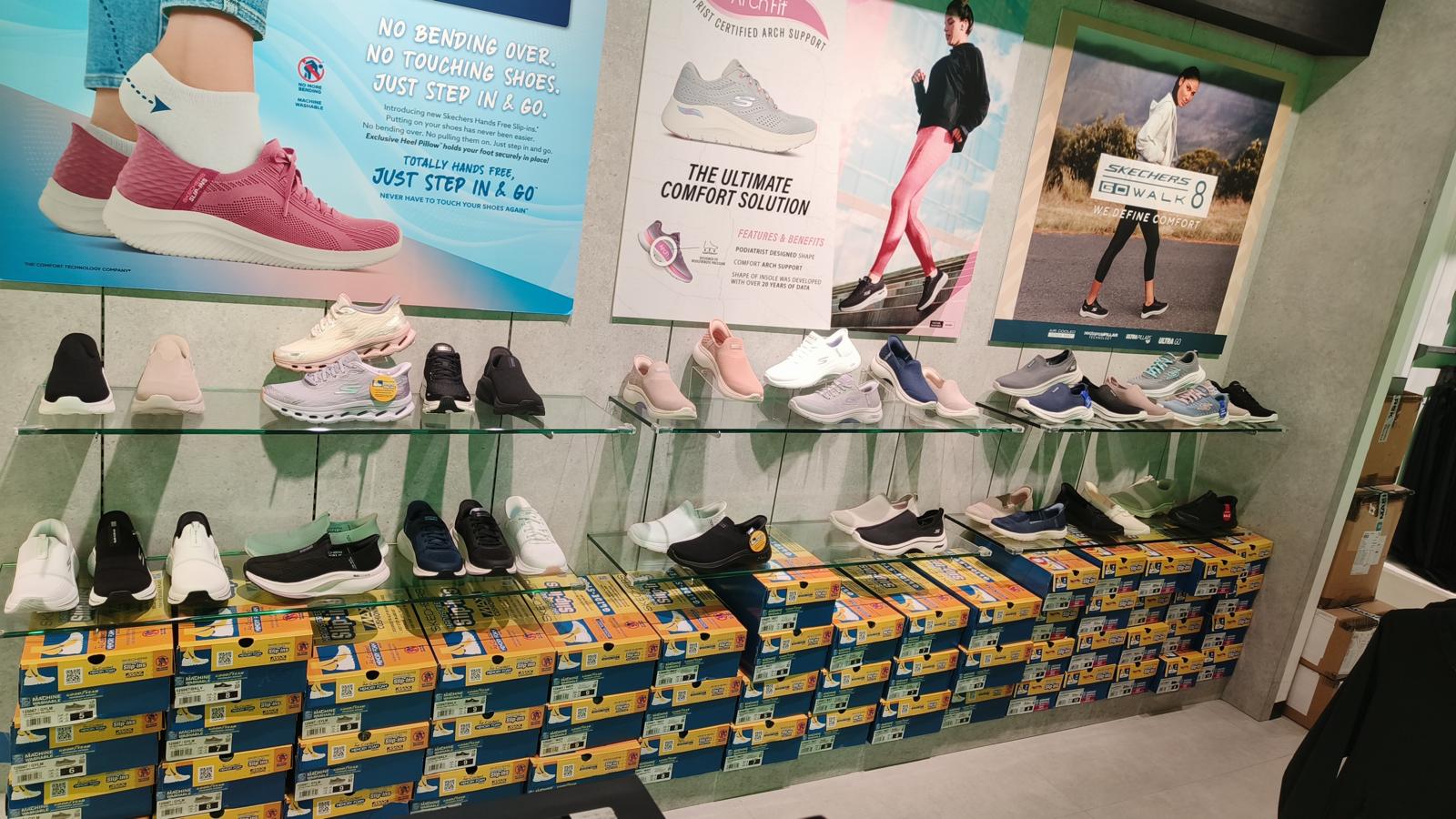Skechers TAKA